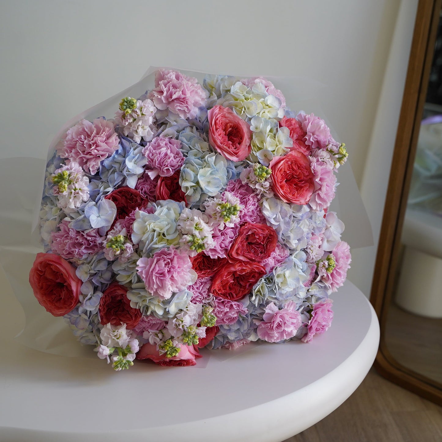 Букет «Румяна и бриз»