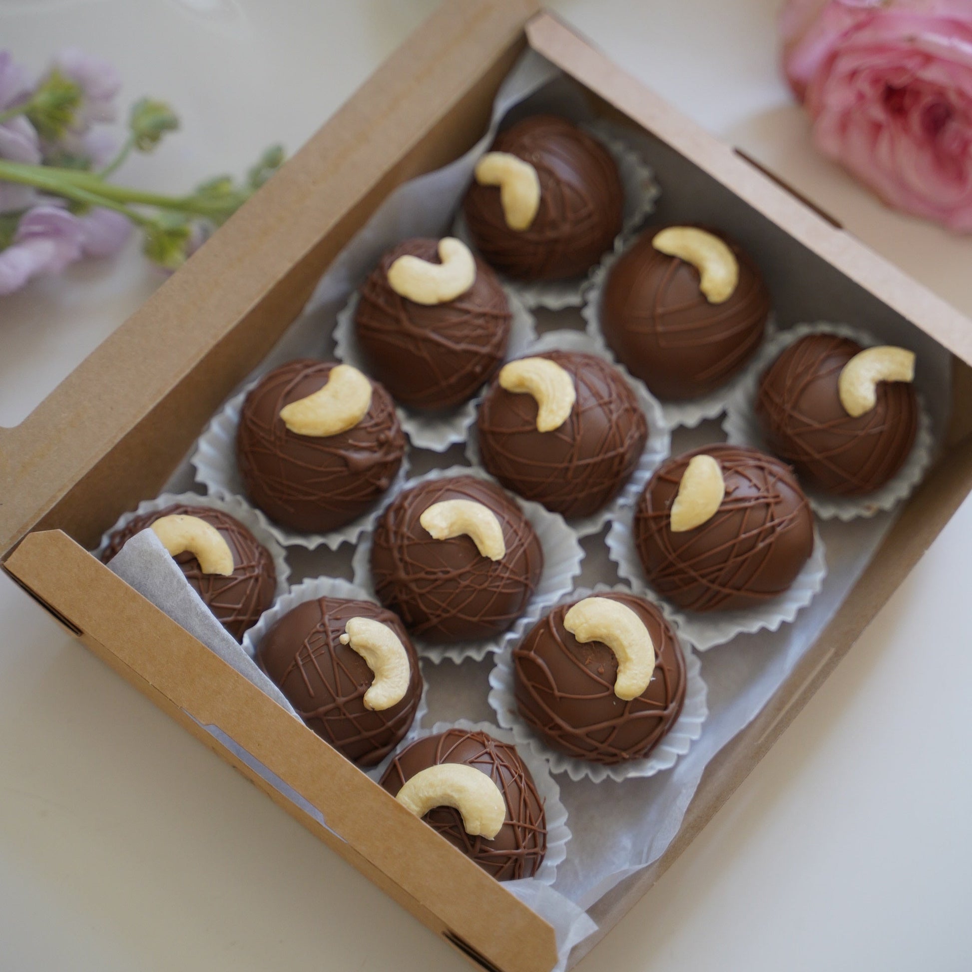 Kartoshka chocolate ball box delivery Lisbon