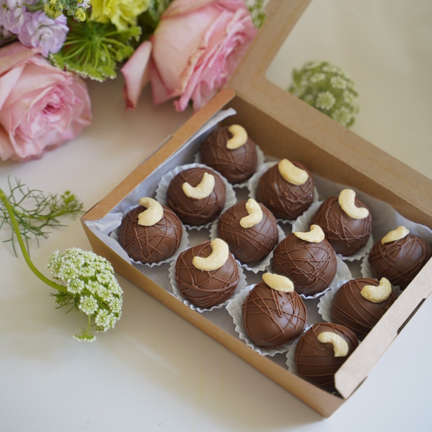 Kartoshka chocolate ball box delivery Lisbon 2