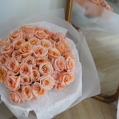 Peach Roses bouquet