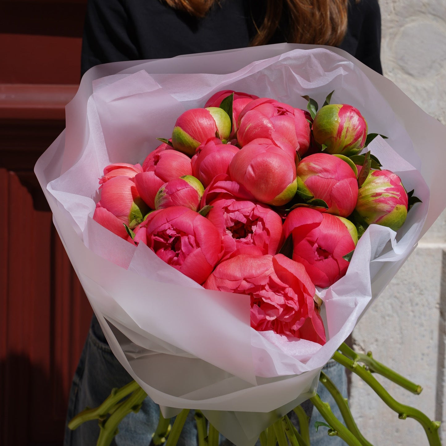 Peonies in Lisbon order online
